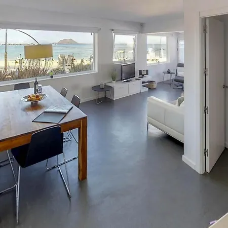 Sleeps 4 With Wifi Villa *